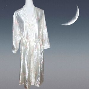 Intimate Moments Plus Size Feminine & Soft Lightweight Robe